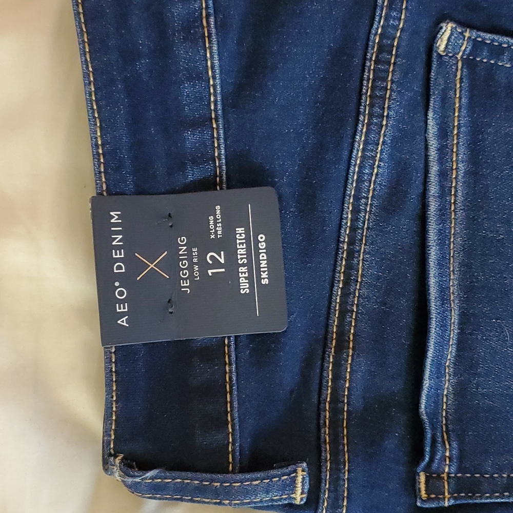 American Eagle: Jegging 12 X-Long (Never Worn)
